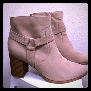Size 10 Beige Ankle Boots